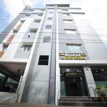 Sri Ganesh Grand Hotel Tirupati Buitenkant foto