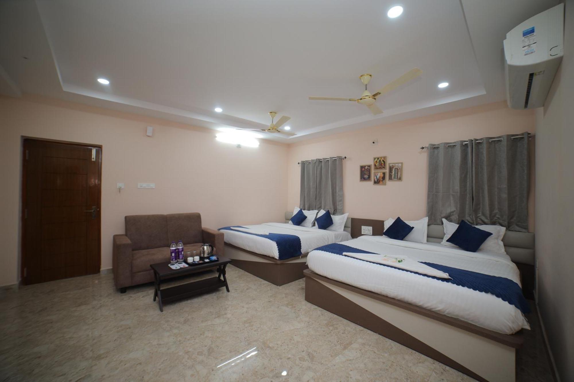Sri Ganesh Grand Hotel Tirupati Buitenkant foto