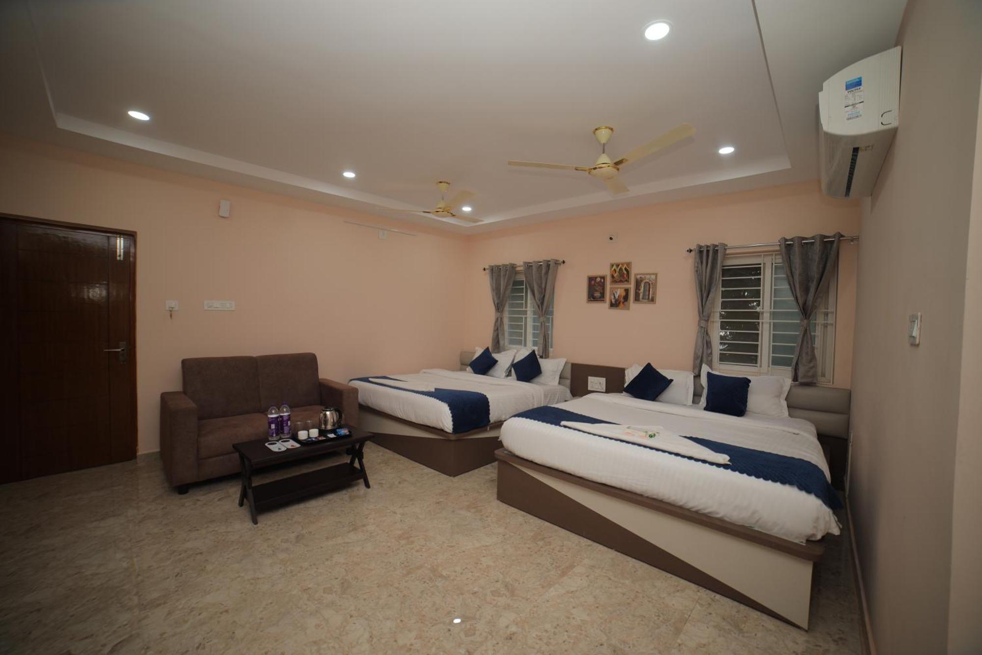 Sri Ganesh Grand Hotel Tirupati Buitenkant foto