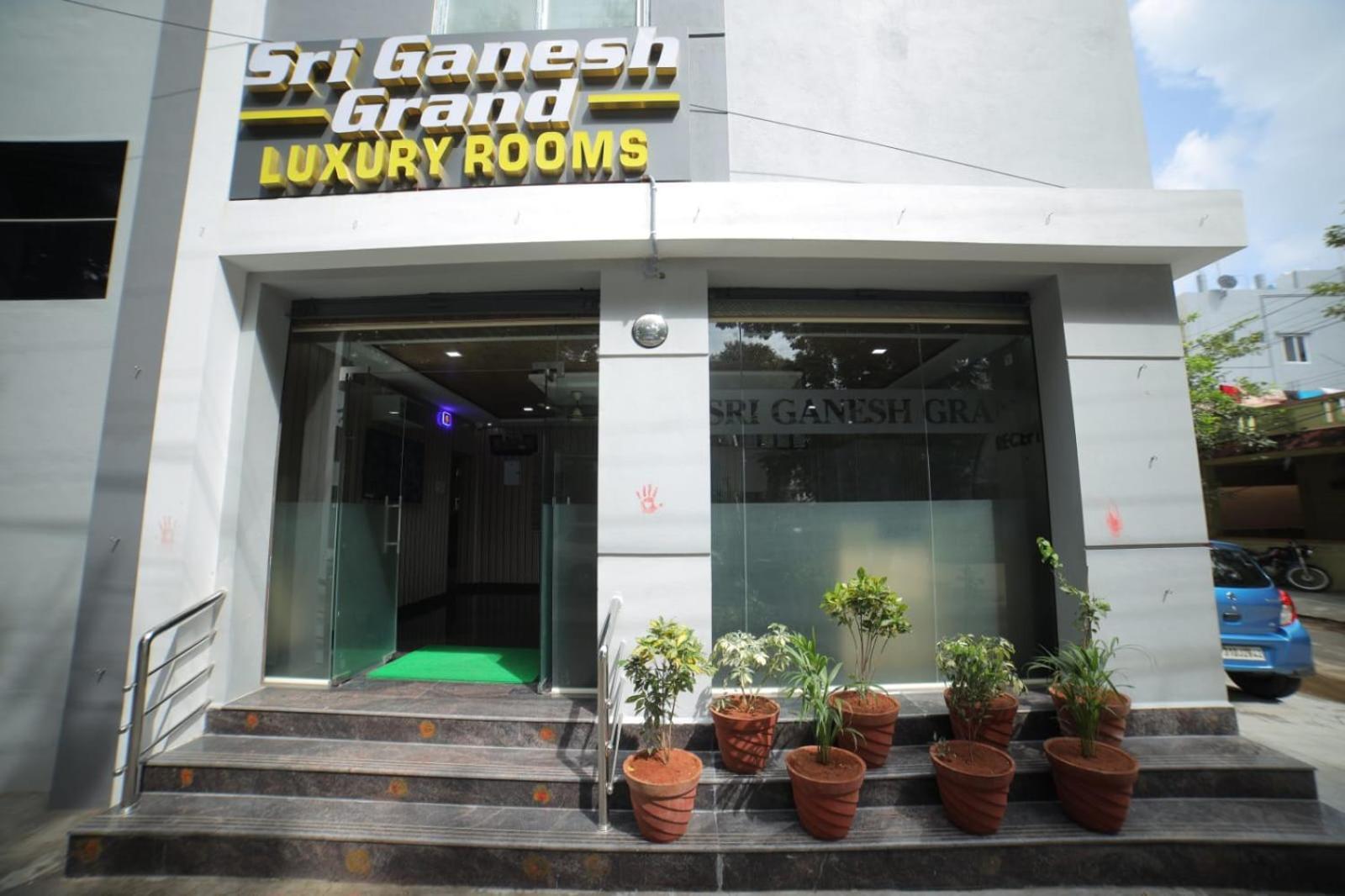 Sri Ganesh Grand Hotel Tirupati Buitenkant foto