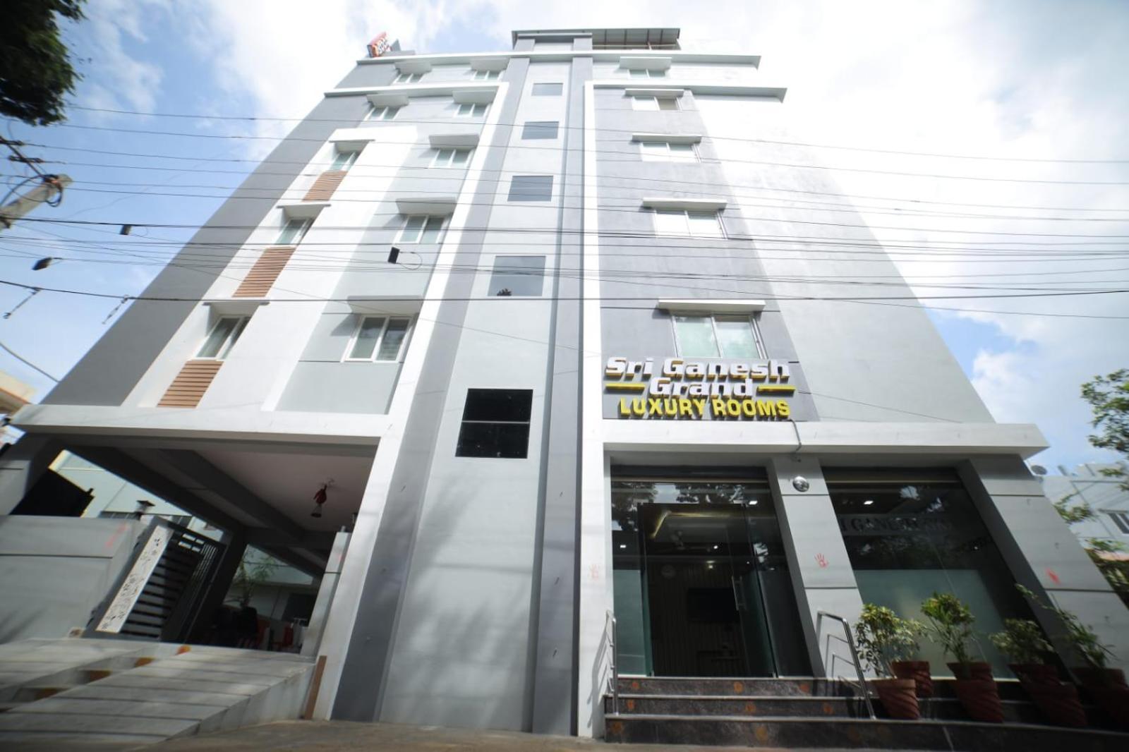 Sri Ganesh Grand Hotel Tirupati Buitenkant foto